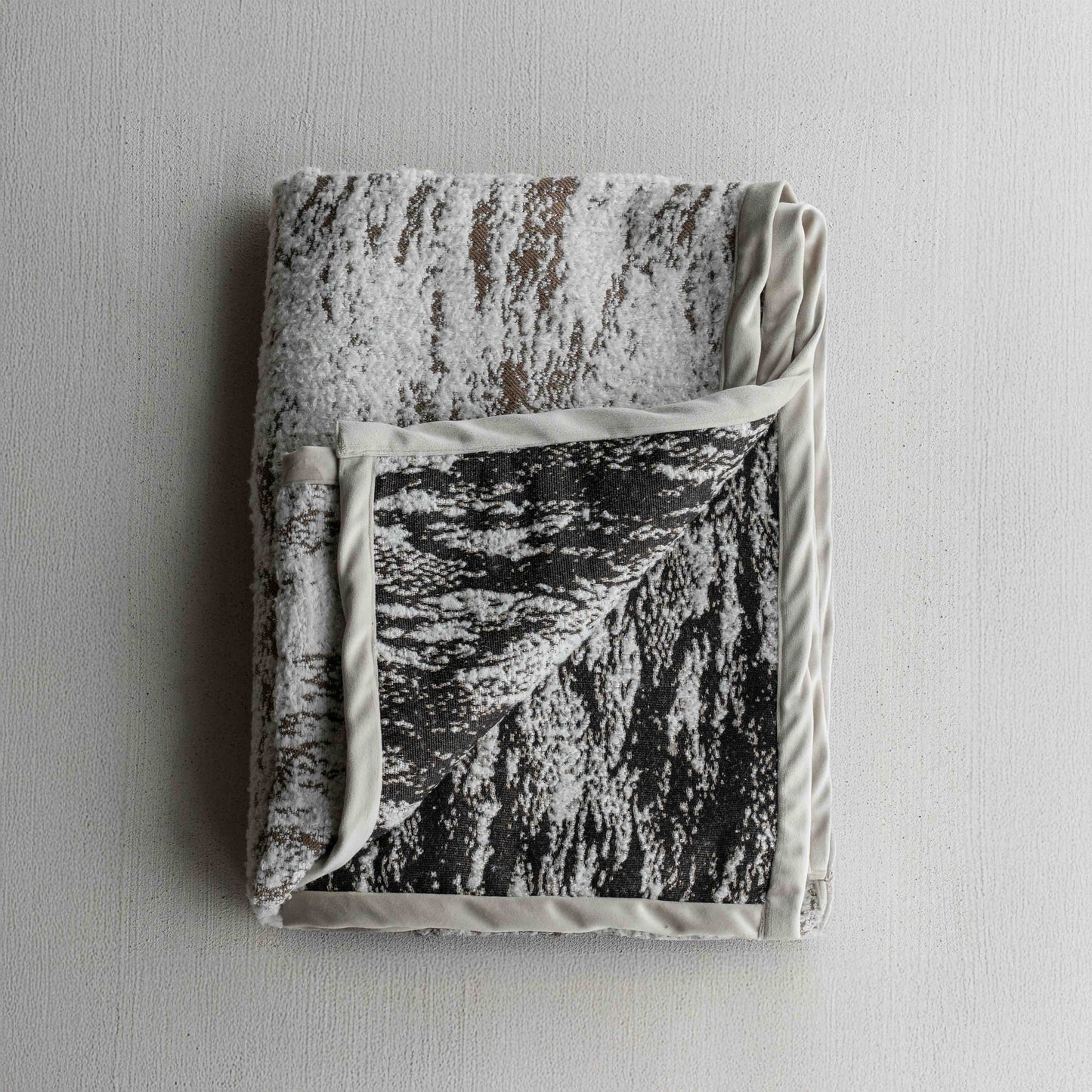 Artic Textured Soft White Throw Blanket