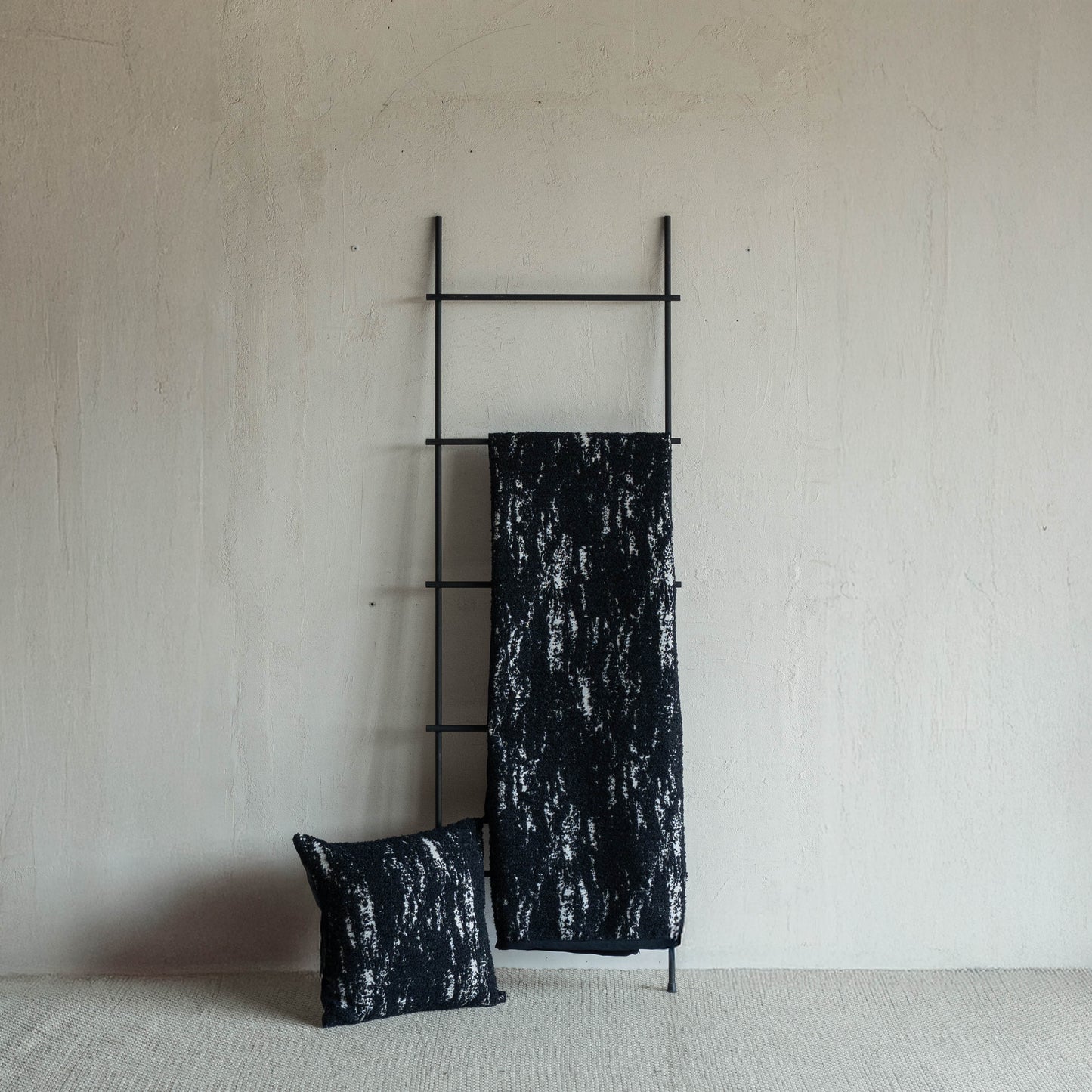 Artic Textured Soft Black Throw Blanket