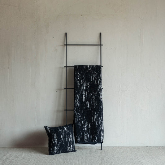 Artic Textured Soft Black Throw Blanket